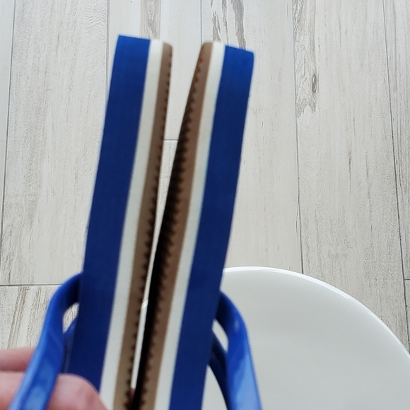 Splendid Flamingo Flip Flops, Blue with Pink Flamingos, Size 9, Never Worn - Picture 6 of 12